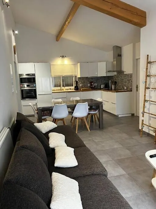 Apartment Appartement A La Campagne, Proche Mer Hyeres France